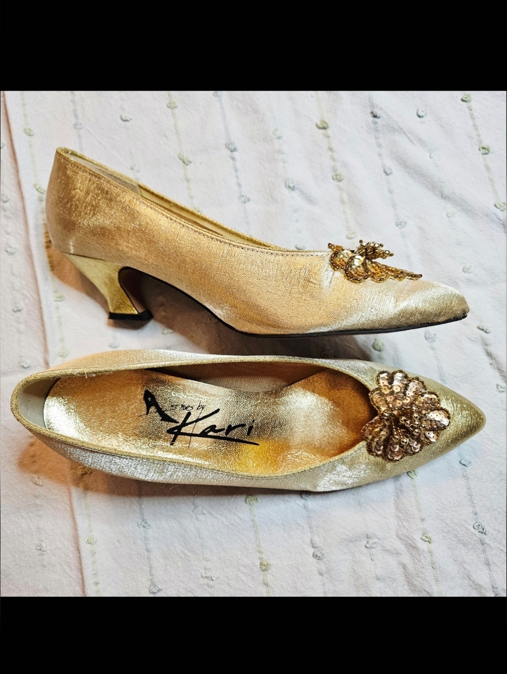 Vintage Gold Pumps With Beaded Floral Toe Detail 8.5/9